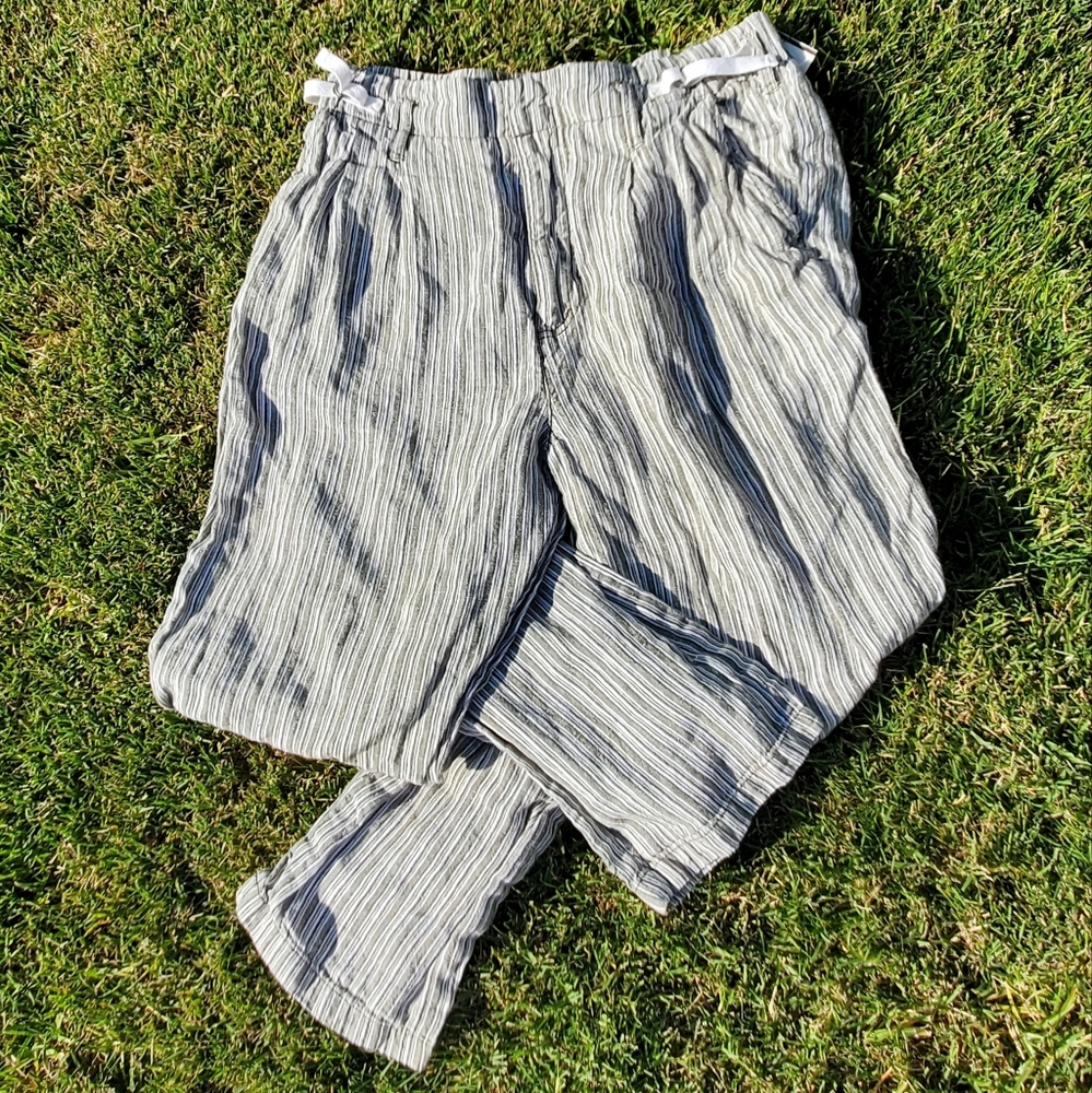 Light Green and Cream Linen Pants by Anthropologie  in Size 25